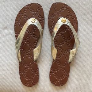 Never worn! Tory Burch Metallic Sandal size 7.5